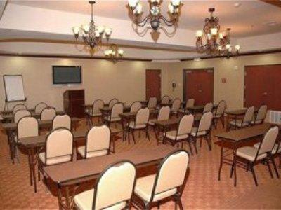 Express & By Ihg Hotel 2*