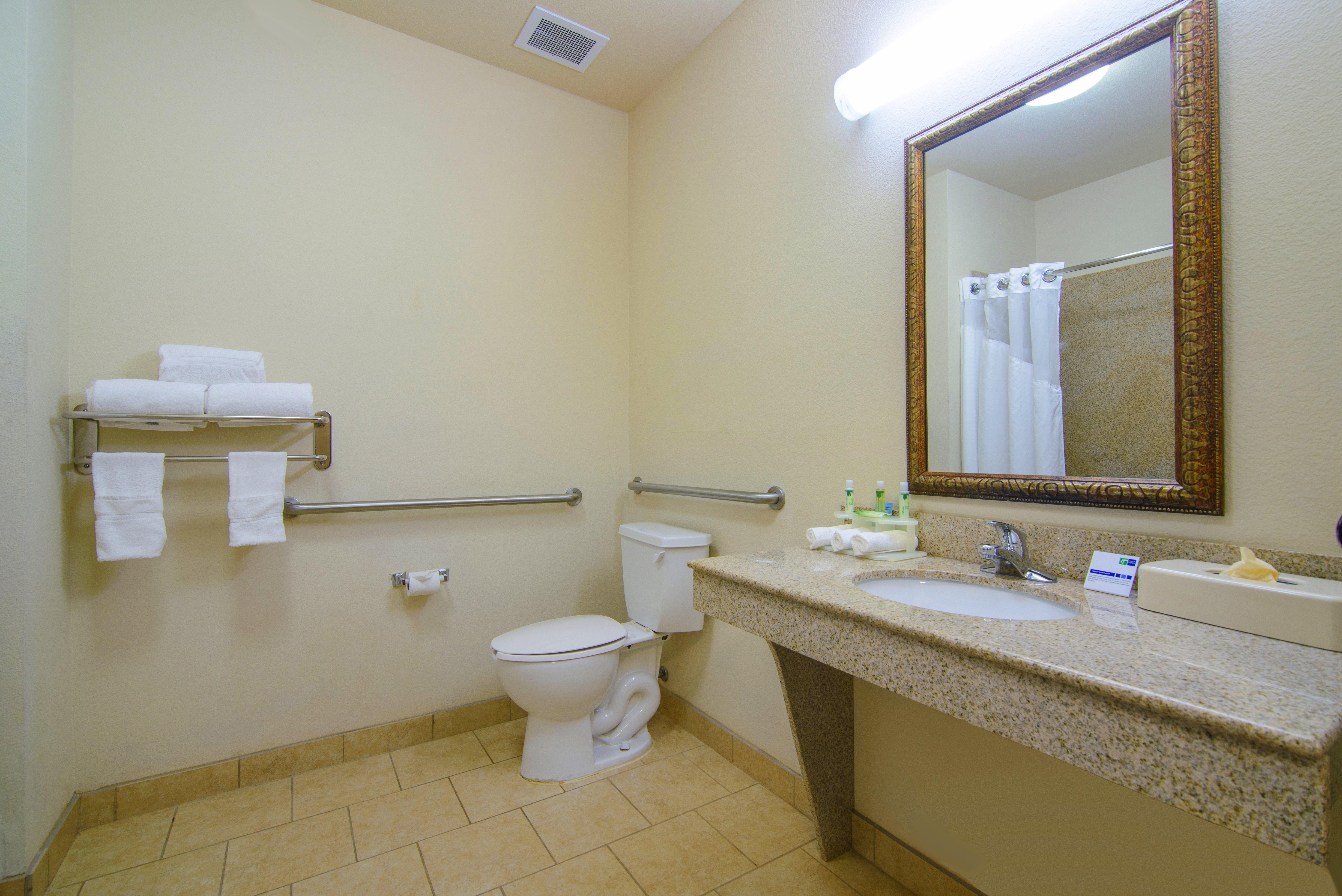 Hotel Express & By Ihg Terrell
