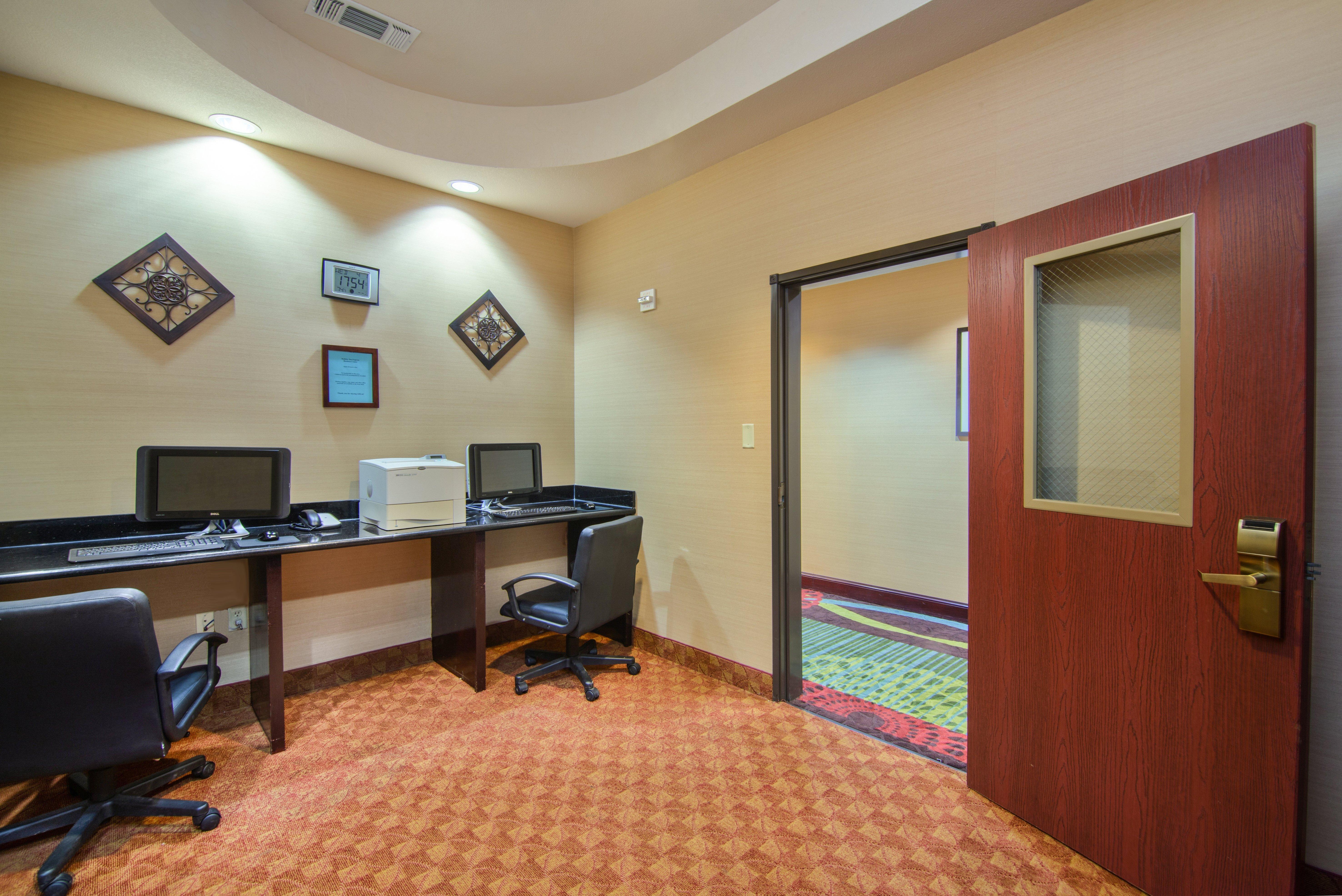 Express & By Ihg