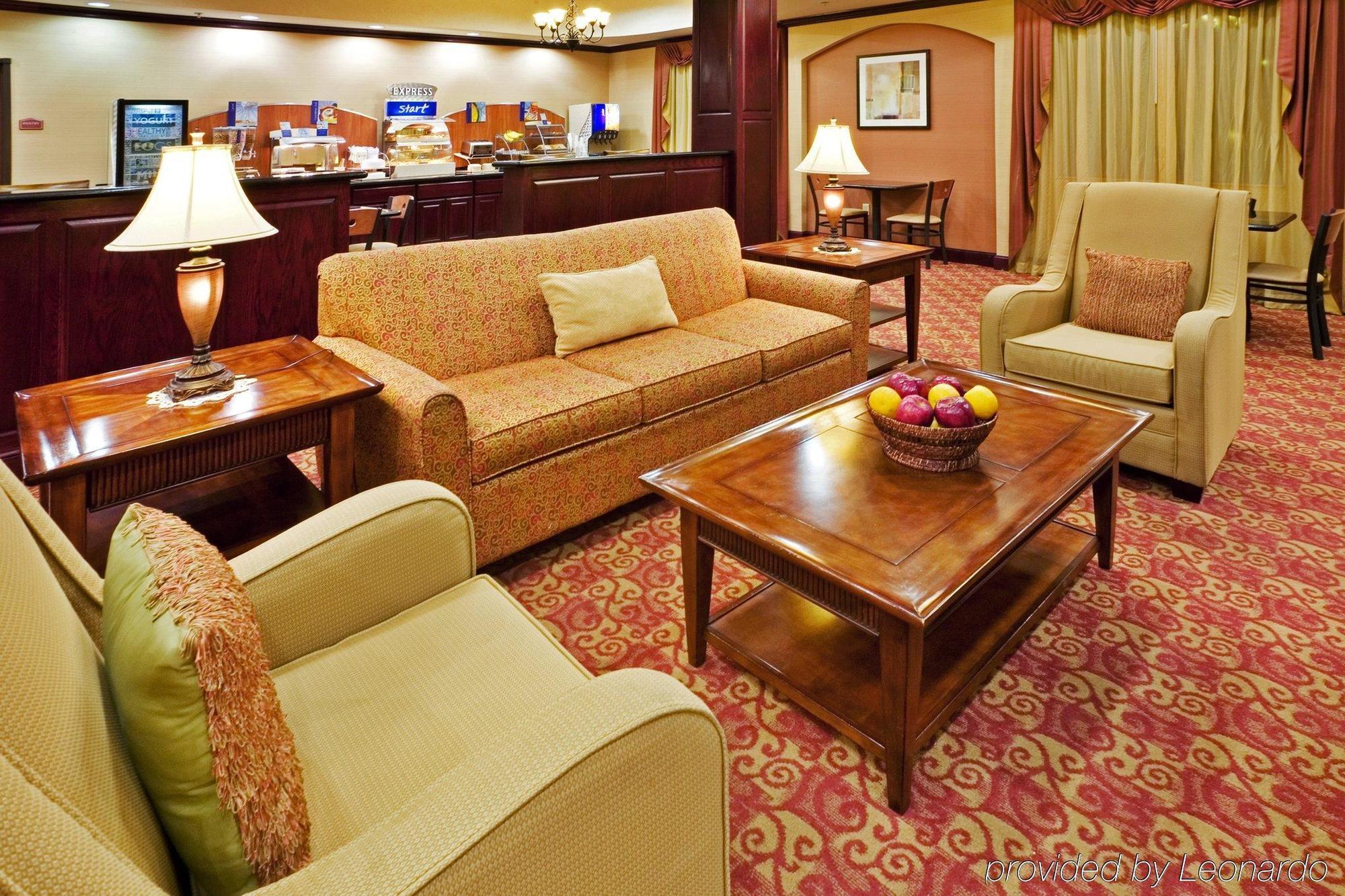 Hotel Express & By Ihg Terrell